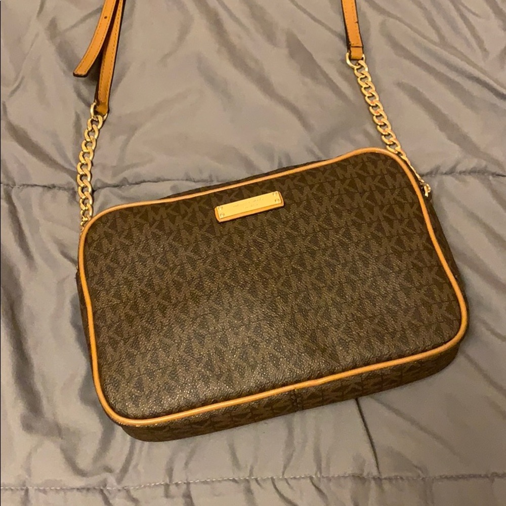 Michael Kors small crossbody purse